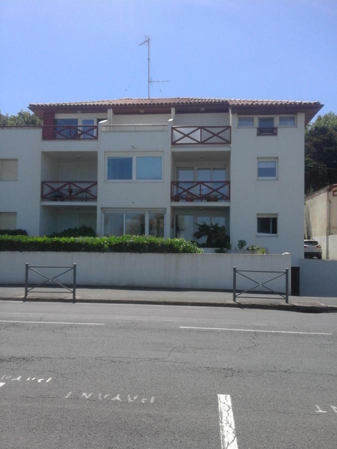 Studio, Front De Avec Parking Prive * Hendaye