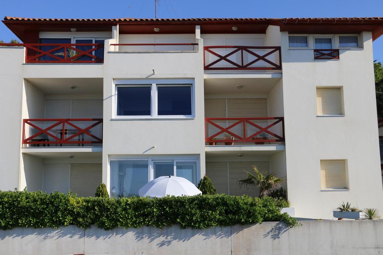 Studio, Front De Avec Parking Prive *